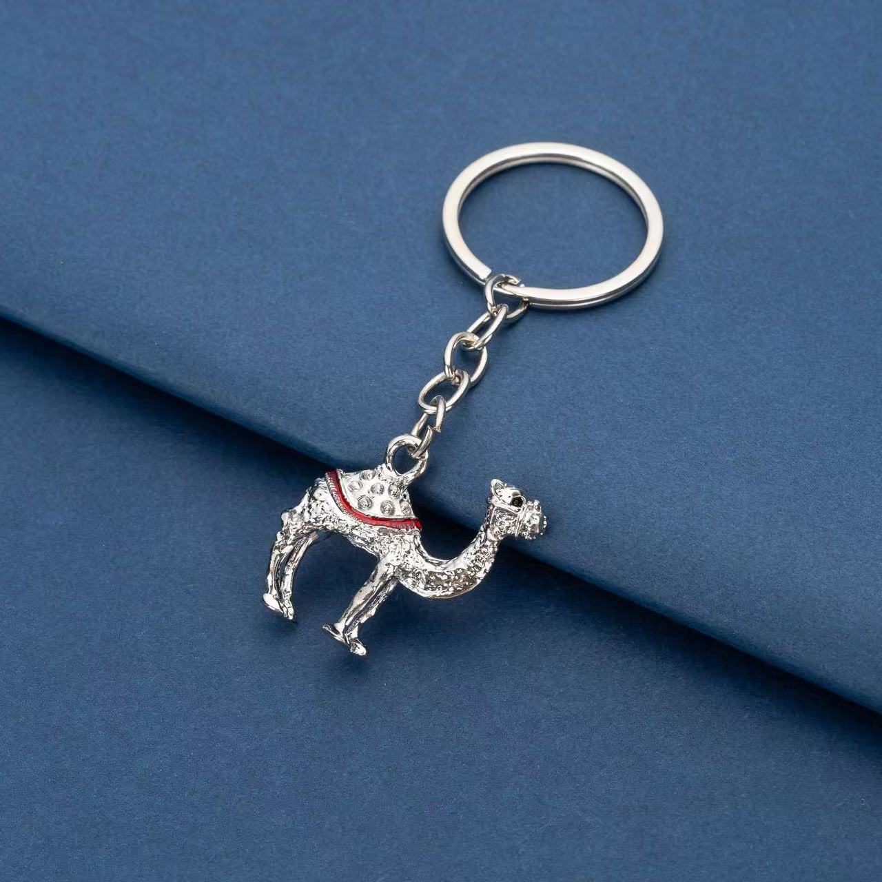 New Metal 3D Camel Keychain Du - Car Accessories In Dubai reseña y precio